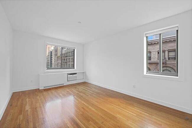 Photo - 101 W 15th St Unit 525