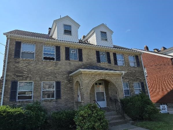 Photo - 509 W 6th St Townhome