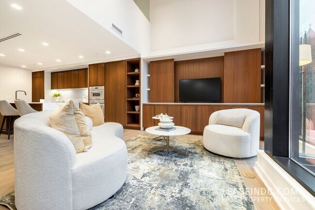 Photo - 1332 8th St NW