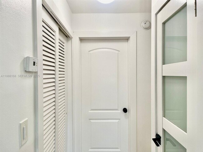 Photo - 2255 SE 5th St Unidad 10