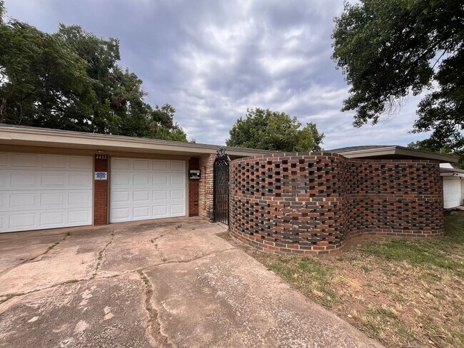 Photo - 3 Bed 1.5 Bath in OKC