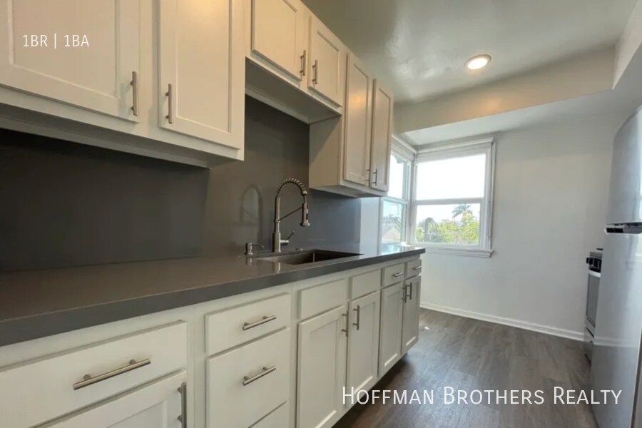 Photo - 1629 S Wooster St Unit A