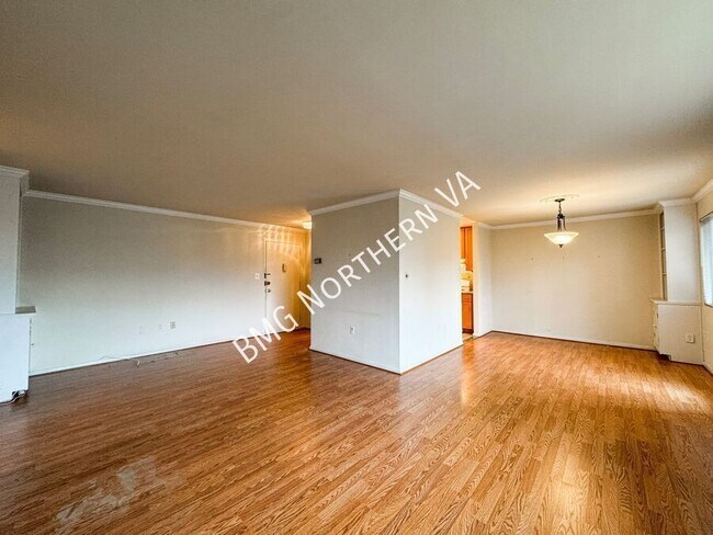 Photo - 200 N Maple Ave