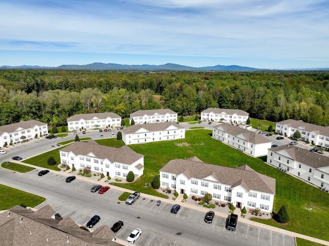 Schermerhorn - Hudson Falls Deer Run - Schermerhorn - Hudson Falls Deer Run Apartments