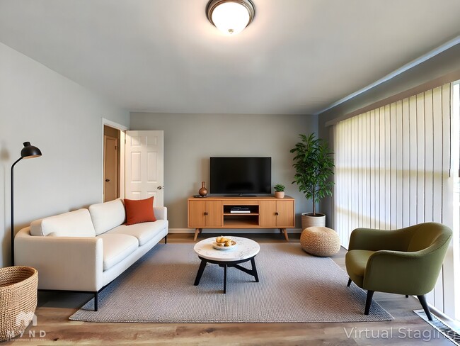 Photo - 1348 David Cir