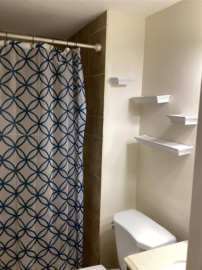 Photo - 8141 SW 24th Ct Apartment Unit 306