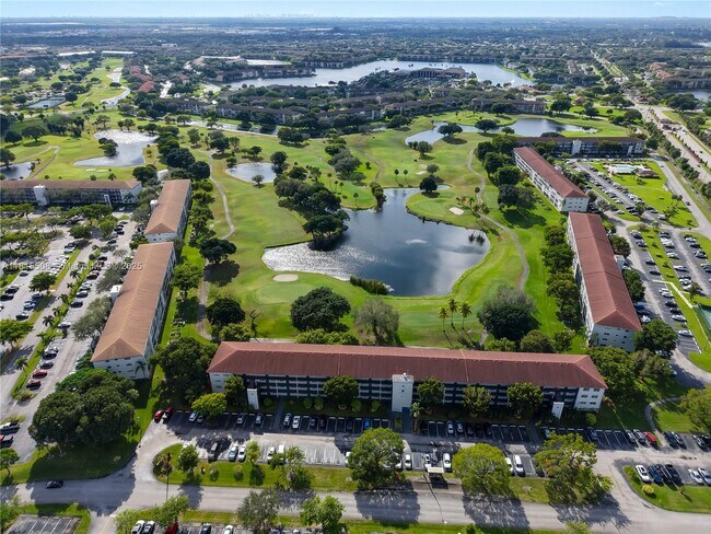 Photo - 150 SW 134th Way Unit 206R