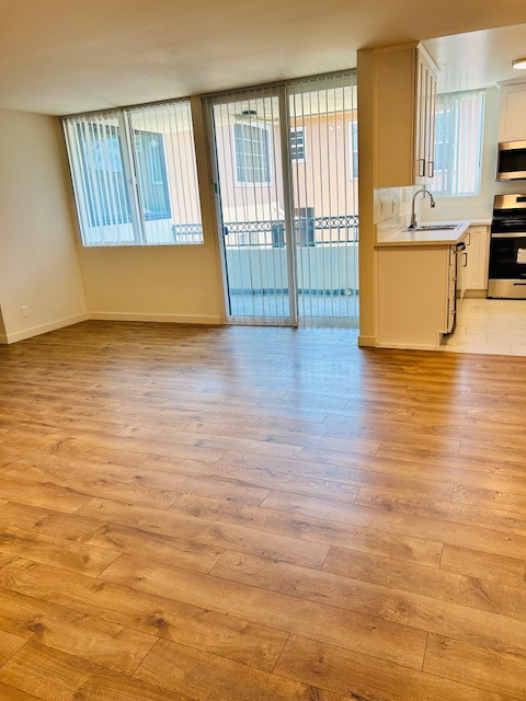 Building Photo - 10555 National Blvd Unit #102 Rental