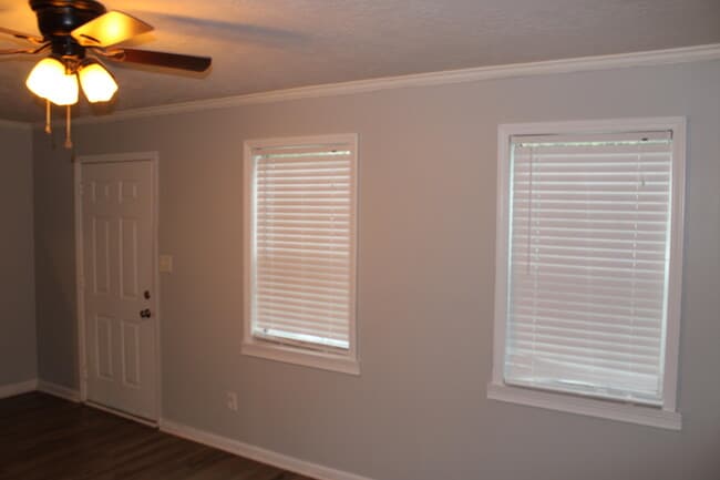 Photo - 810 S Willowick Dr