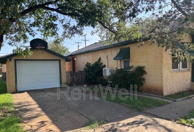 Building Photo - 6302 24th St Rental