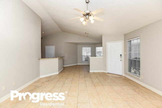 Photo - 1268 Kielder Cir