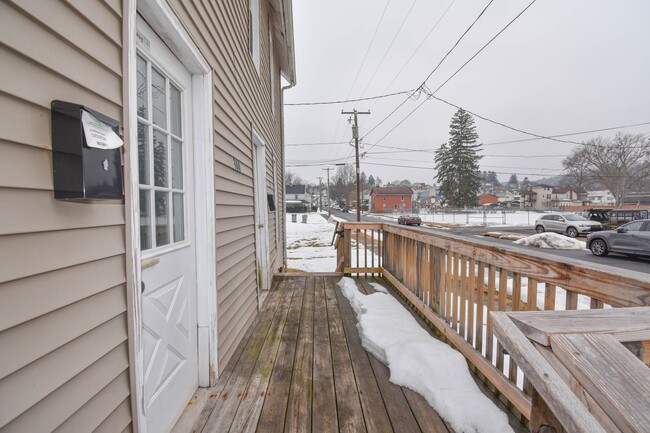 Photo - RWIL300 Unit Apt 1