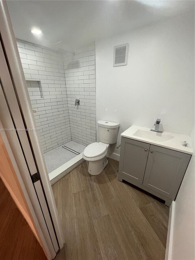 Photo - 8015 SW 107th Ave Unit 213