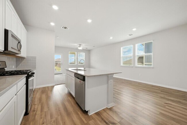 Photo - 13117 Hatsy Wy