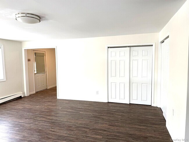 Photo - 136 Mountain Rd Unidad B