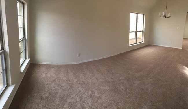 Photo - 1512 Chama Dr