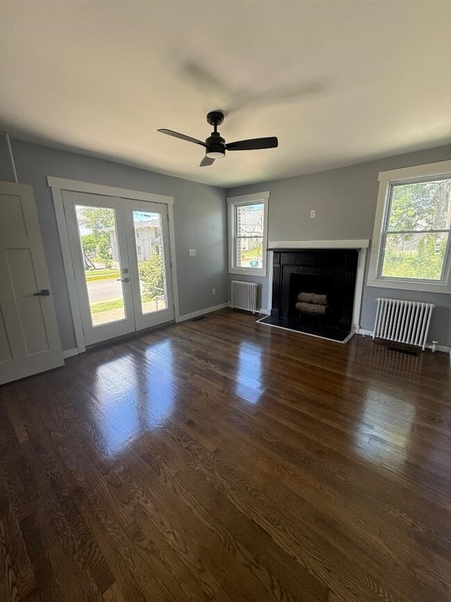610 Cabell Dr