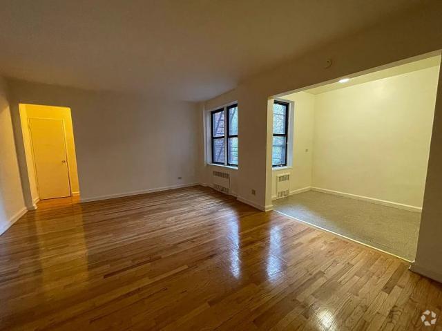 Building Photo - 0 bedroom in JACKSON HEIGHTS NY 11372 Unit 303E Rental