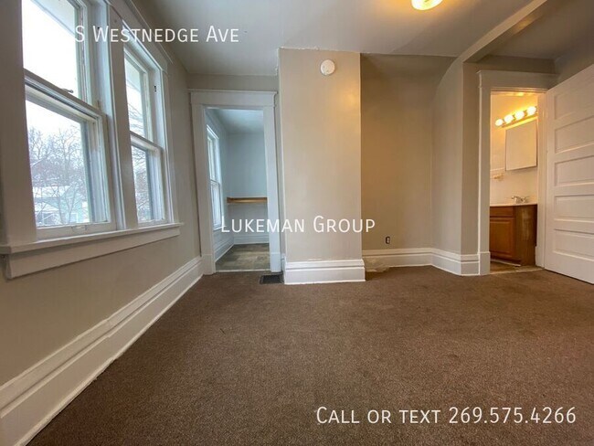 Photo - 1324 S Westnedge Ave