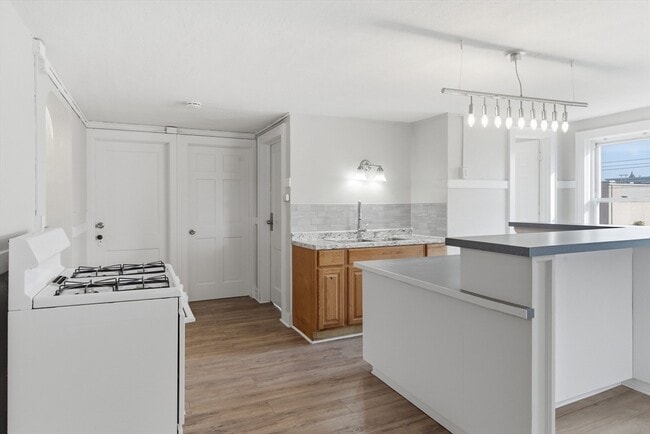 Photo - 293 Clemente St Unit 3R