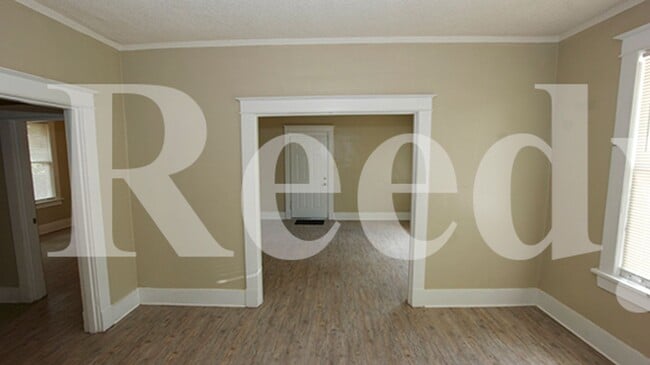 Photo - 797 Carson St