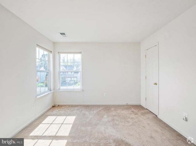 Building Photo - 41 Mineral Springs Rd Rental