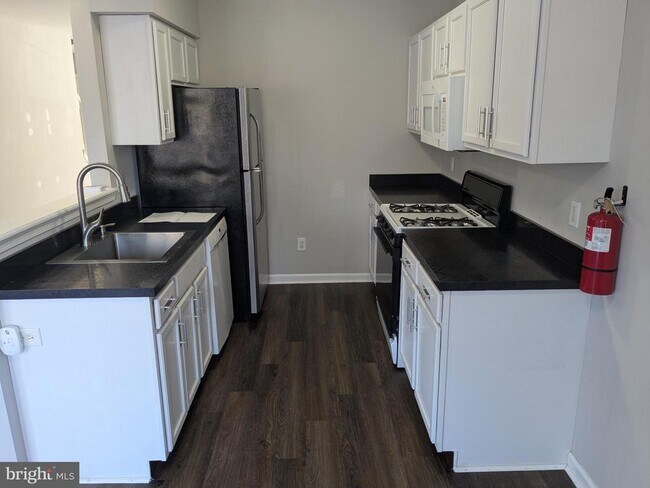 Photo - 25 Millstream Rd