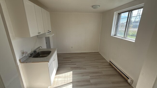 Photo - 112 Rue des Textiles Unit 13