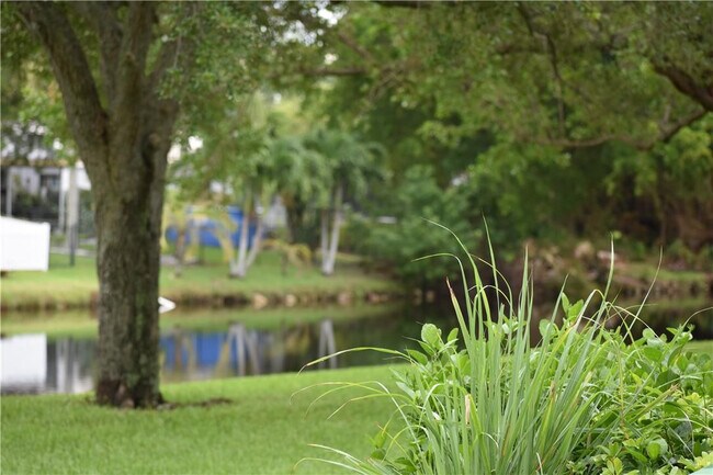 Photo - 7890 Dixie Beach Cir