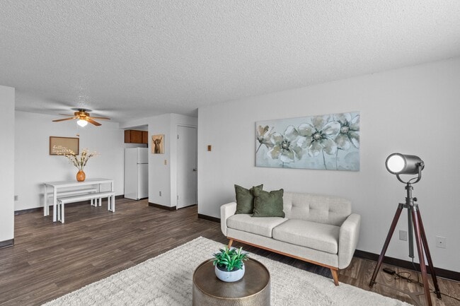 Photo - Crown Village