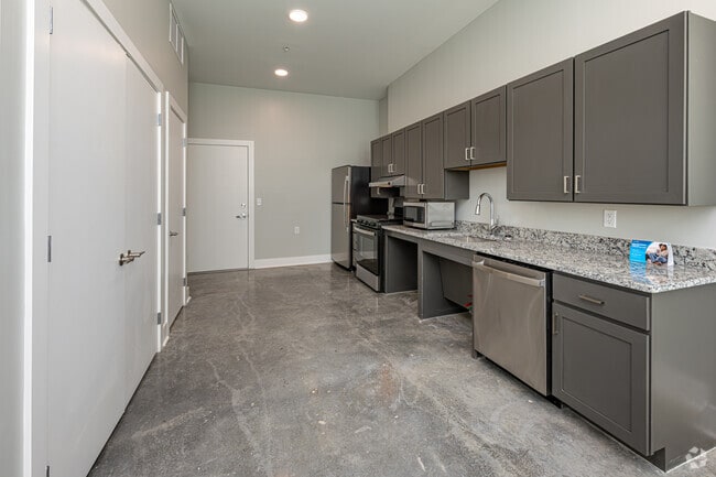 1BR, 1BA - 696SF - Kitchen
