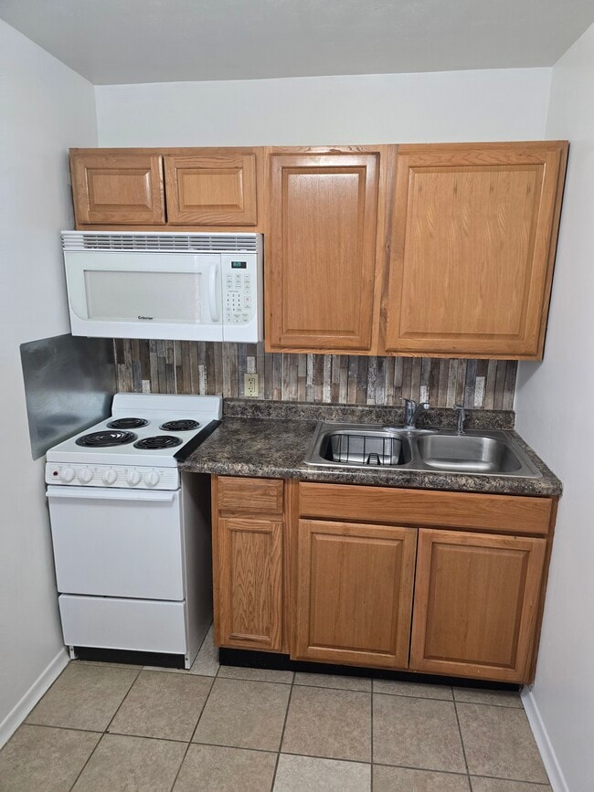 Photo - 318 National St