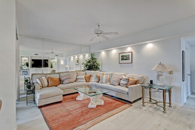 Photo - 3940 Back Bay Dr Unit 140