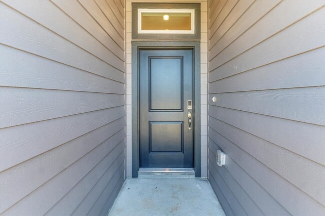 Photo - 16914 Tulip Row Ln