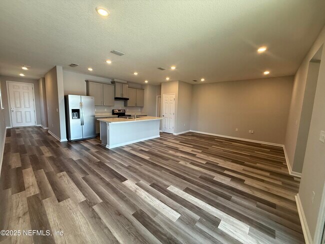 Photo - 14374 Durbin Island Way