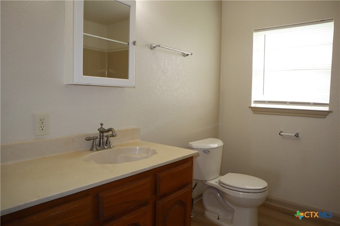 Photo - 707 Old Seguin Luling Rd Casa