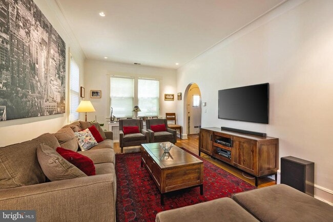 Photo - 5534 Nevada Ave NW