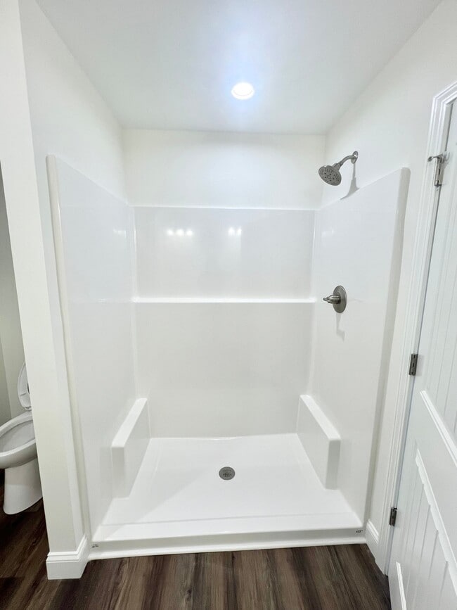 117 Brooks Dr