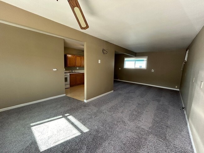 Photo - 1441 Coldwell Ave Unit #A