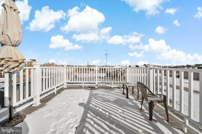 Photo - 443 Fairmount Ave Unit C