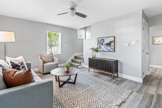 Photo - 1474 Glenn Ave
