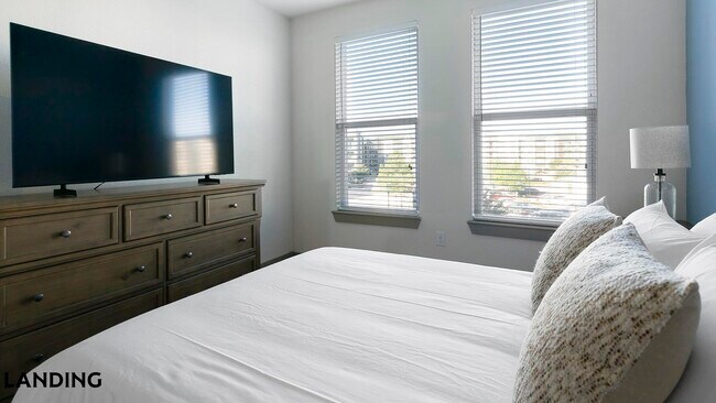 300 Enclave Dr Unit 3-3220