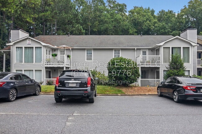 Building Photo - 1806 Augusta Dr