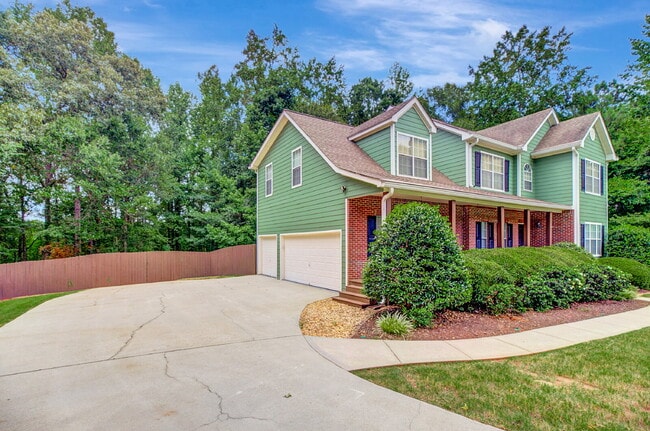 Photo - 75 Rock Mill Ct