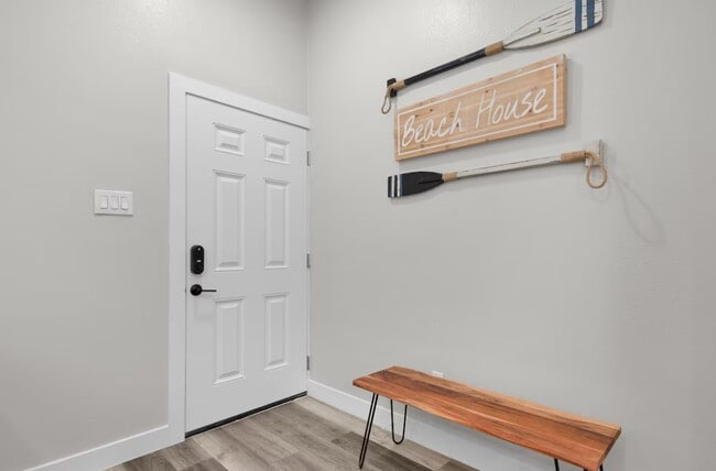 Photo - 102 W Corral St Unit 2