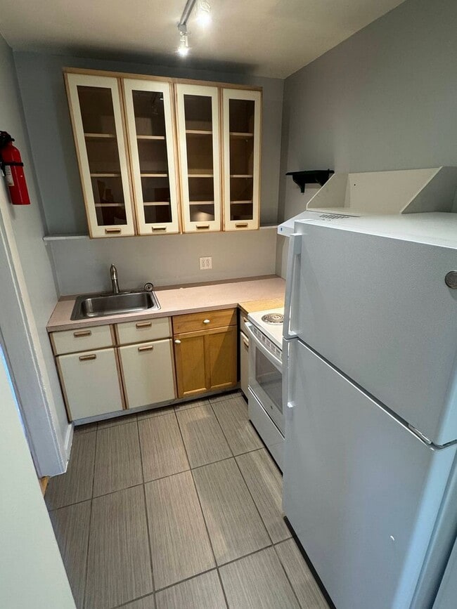 Photo - 1 Bedroom Near Campus