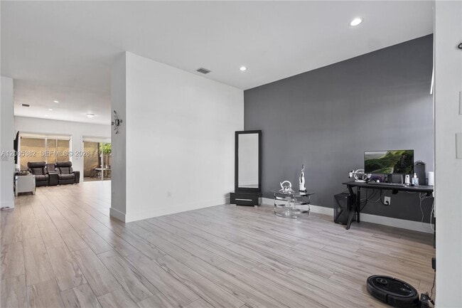 Photo - 8218 SW 163rd Pl