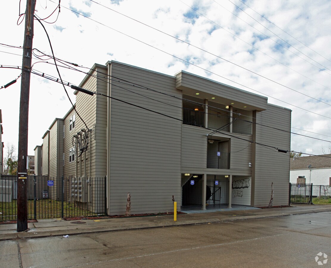 Photo - 4520 N Rampart St