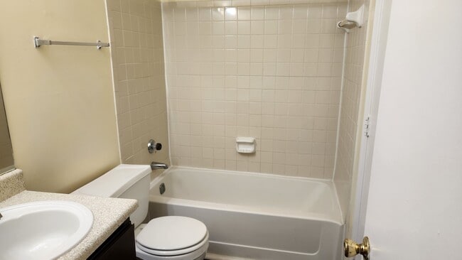 Oak Ridge Trace I Apartments Located in Morrow, GA