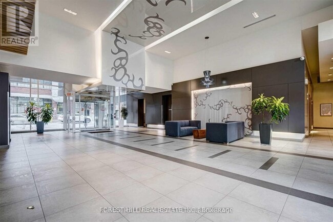 Photo - 5 Hanna Ave Unité Ph 3